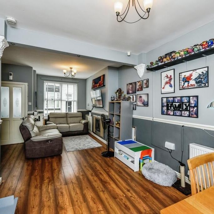 2 Bed Terraced House, Balfour Street, L4 - Photo 1