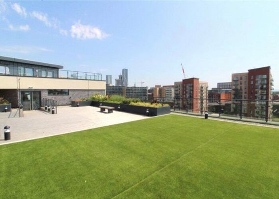 1 Bed Flat, Bridgewater Point, M5 - Photo 1