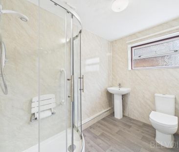 3 bedroom bungalow to rent - Photo 3