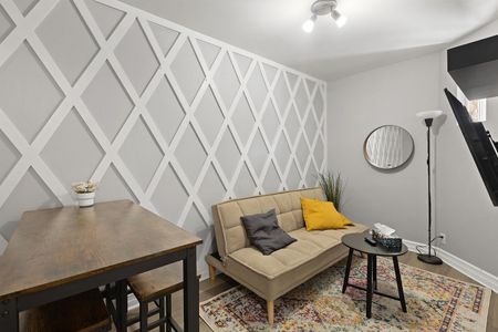 467 Slater Street - Photo 2