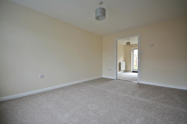 2 bedroom house to rent - Photo 1