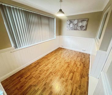 2 bedroom bungalow to rent - Photo 2