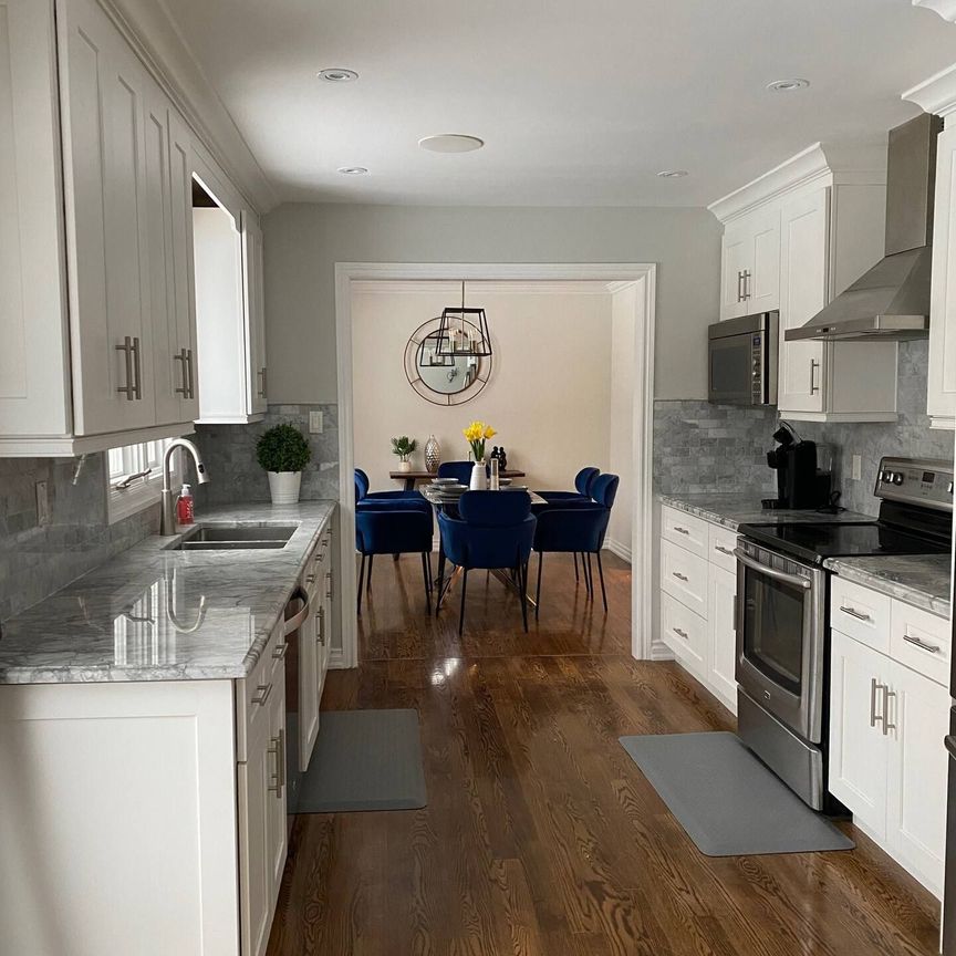 For Lease - 204 Weldon Avenue, Oakville, Ontario - Photo 1