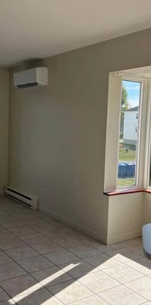 Appartement 4 1/2 à louer - Photo 1