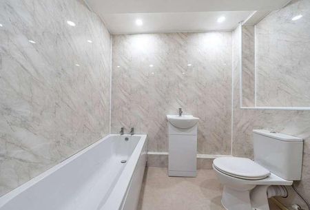 St. Georges Square, Cheltenham, Gloucestershire, GL50 - Photo 5