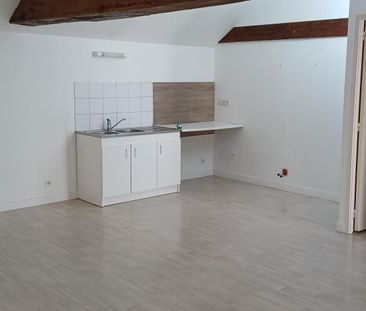 Location Appartement 3 pièces 79m² SAUMUR 49400 - Photo 1