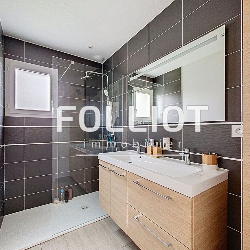 A louer : Maison 3 Pièces à Saint Sauveur Des Landes - Réf.2529CV - Photo 1