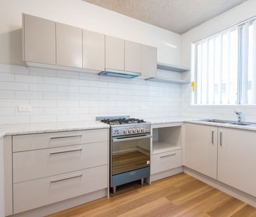 Home For Rent - Photo 6