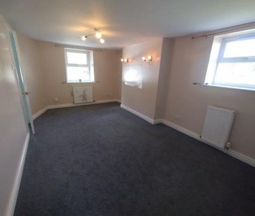 2 bedroom house to rent - Photo 1