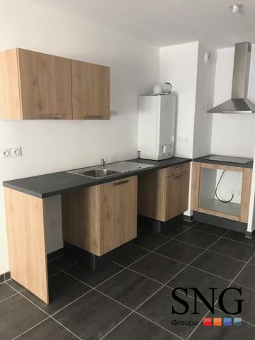 T2 AVEC TERRASSE ET UN PARKNG - Photo 3