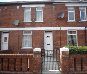 13 Ebor Drive, Belfast, BT12 6NR - Photo 3