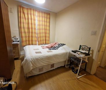 Vinery View, Leeds - Photo 6