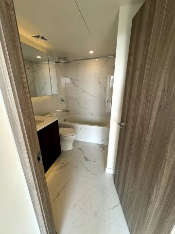 For Lease - 25 McMahon Drive Unit# 1506, Toronto, Ontario - Photo 2