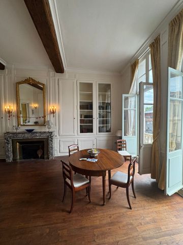 Location Appartement 2 pièces 85m² - Photo 2