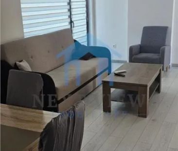 Apartament 2 camere, Metro - Fotografie 1
