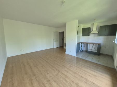 Location Appartement 2 pièces 44m² VALENCIENNES 59300 - Photo 4