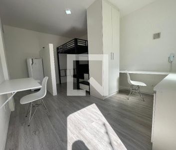 Casa para alugar com 25m², 1 quarto e sem vaga - Foto 1