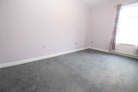 2 bedroom property to rent - Photo 2