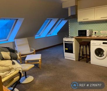 3 bedroom flat to rent - Photo 2