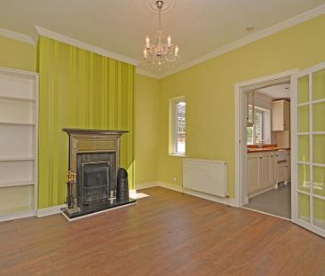 2 bedroom terraced house to rent - Photo 2