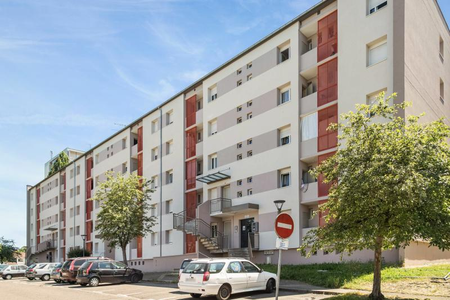 Location : Appartement 4 pièces 71 m2 – VALENTIGNEY - Photo 4