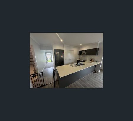 25a Benham Avenue, Kallangur, Qld 4503 - Photo 5