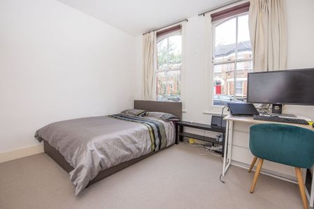 2 bedroom maisonette to rent - Photo 2