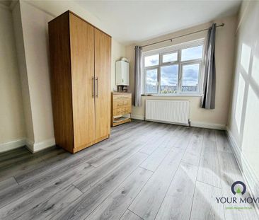 3 bedroom end of terrace house to rent - Photo 4