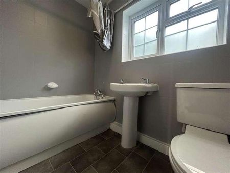 Quakers Hall Lane, Sevenoaks, Kent, TN13 - Photo 3