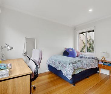1/3 Estella Street, Glen Iris VIC 3146 - Apartment For Rent | Domain - Photo 2