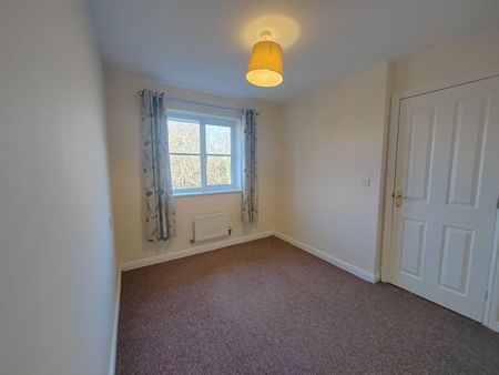 Longley Ings, Oxspring, Sheffield, S36 8ZS - Photo 3