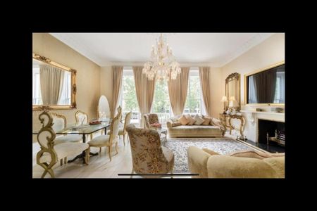 Room in a Shared Flat, Cromwell Road, SW7 - Photo 2