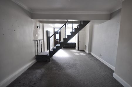 Gordon Street, Goole - Photo 3