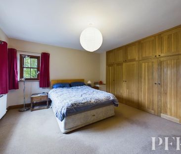 3 bedroom detached house to rent - Photo 4