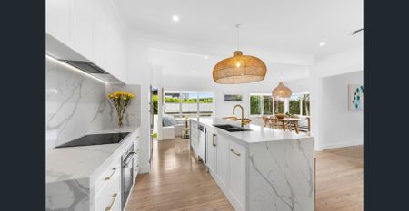 THE PERFECT FAMILY HOME - Photo 3