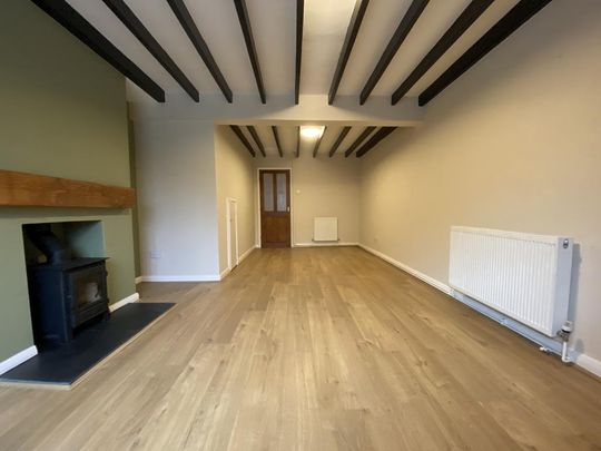 2 bedroom terraced house to rent - Photo 1