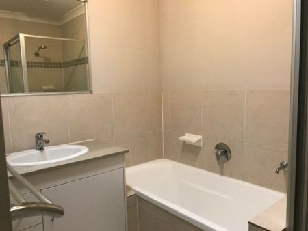 3 Bedroom Duplex - Photo 3