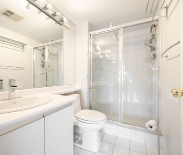 For Lease - 1121 Steeles Avenue Unit# 201, Toronto, Ontario - Photo 3