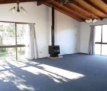 Fantastic Family Home – Western Heights - Photo 1