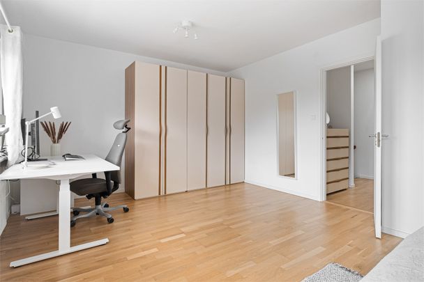Blåeldsvägen, Hässelby - Photo 1
