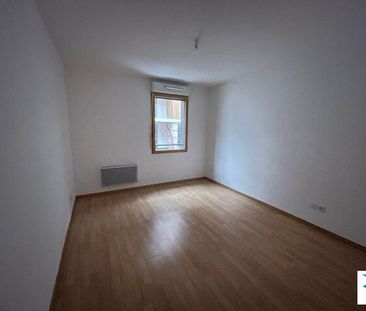 Location Appartement 3 pièces 64m² - Photo 4