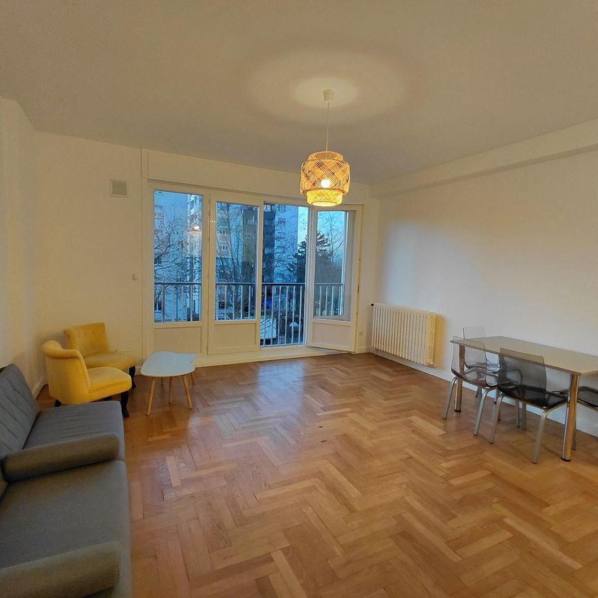 Location Appartement 2 pièces 51m² STE FOY LES LYON 69110 - Photo 1
