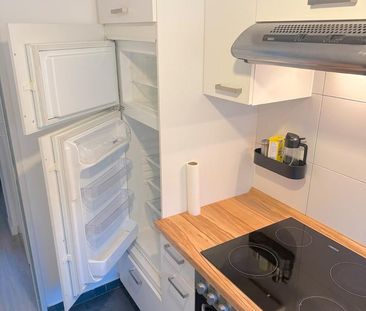 Klein, aber sehr fein und ruhig dazu | mit Balkon und Einbauküche! - Photo 6