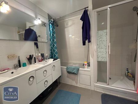 Location Appartement 3 pièces 82m² ANGERS 49000 - Photo 5