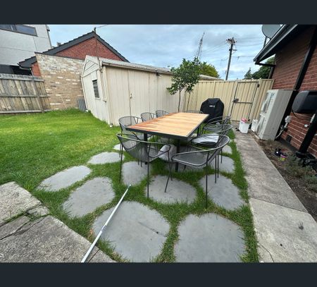 12 Enterprise Avenue, Port Melbourne, Vic 3207 - Photo 2