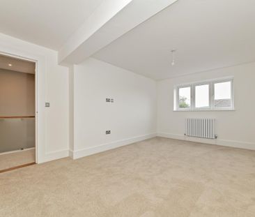 High Street, Cheddington - Photo 3