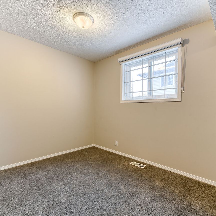 10, 5601 Dalton Dr. NW, Calgary - Photo 1