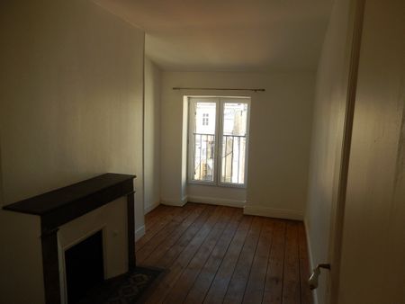 Location Appartement 3 pièces 65m² BORDEAUX 33000 - Photo 4