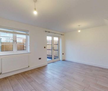 2 bedroom semi-detached house to rent - Photo 1