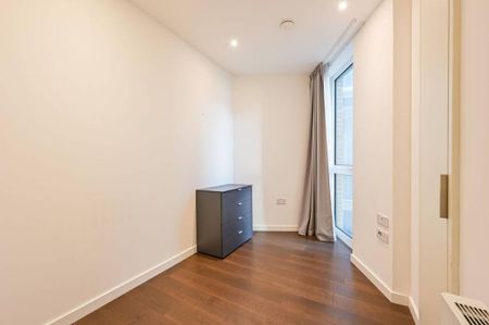 3 bedroom flat to rent - Photo 5